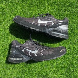 Nike Air Max Torch 4 Black Silver Size 10.5 Mens Sneaker